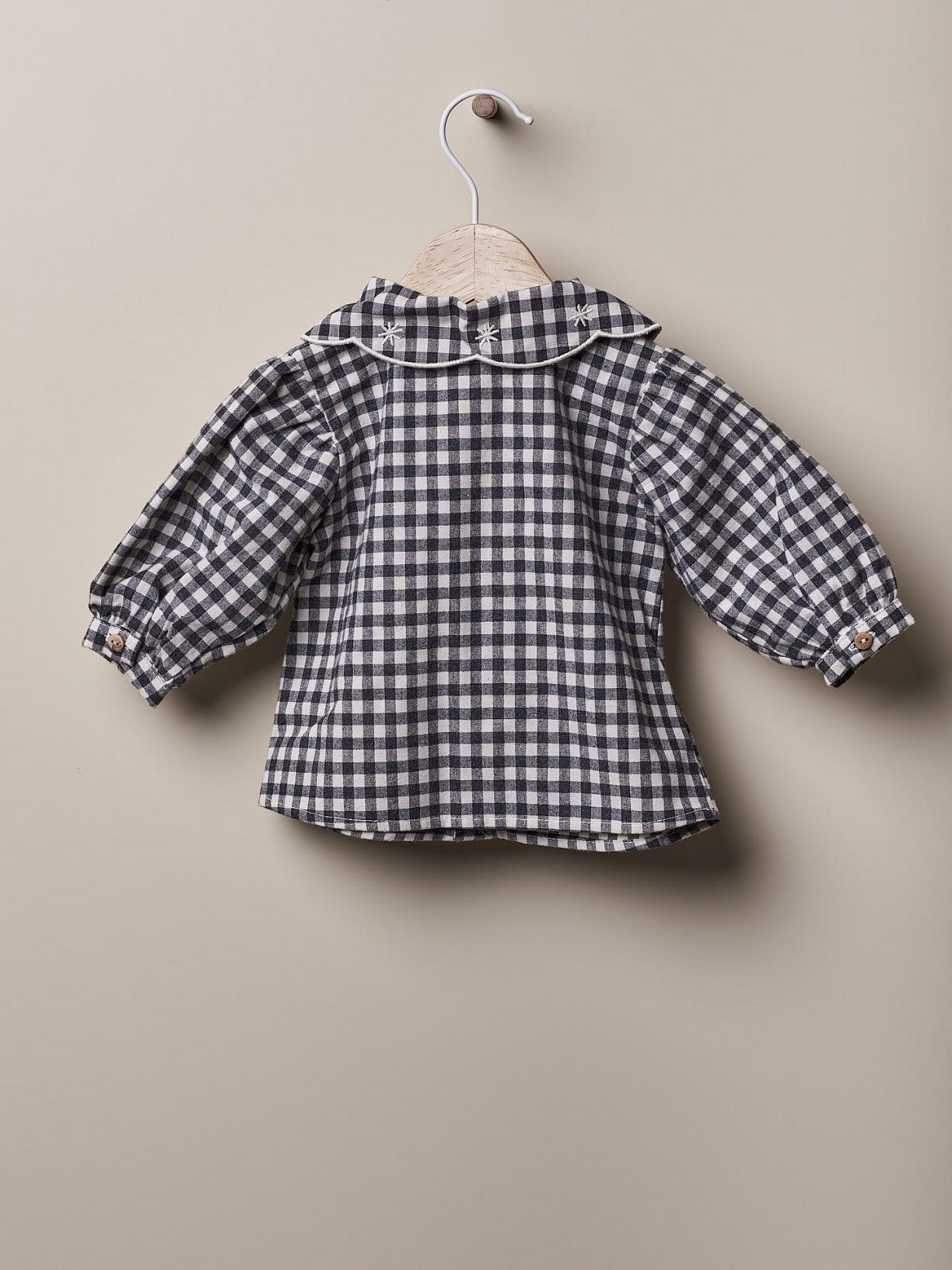 Blusa vichy com gola bordada Wedoble