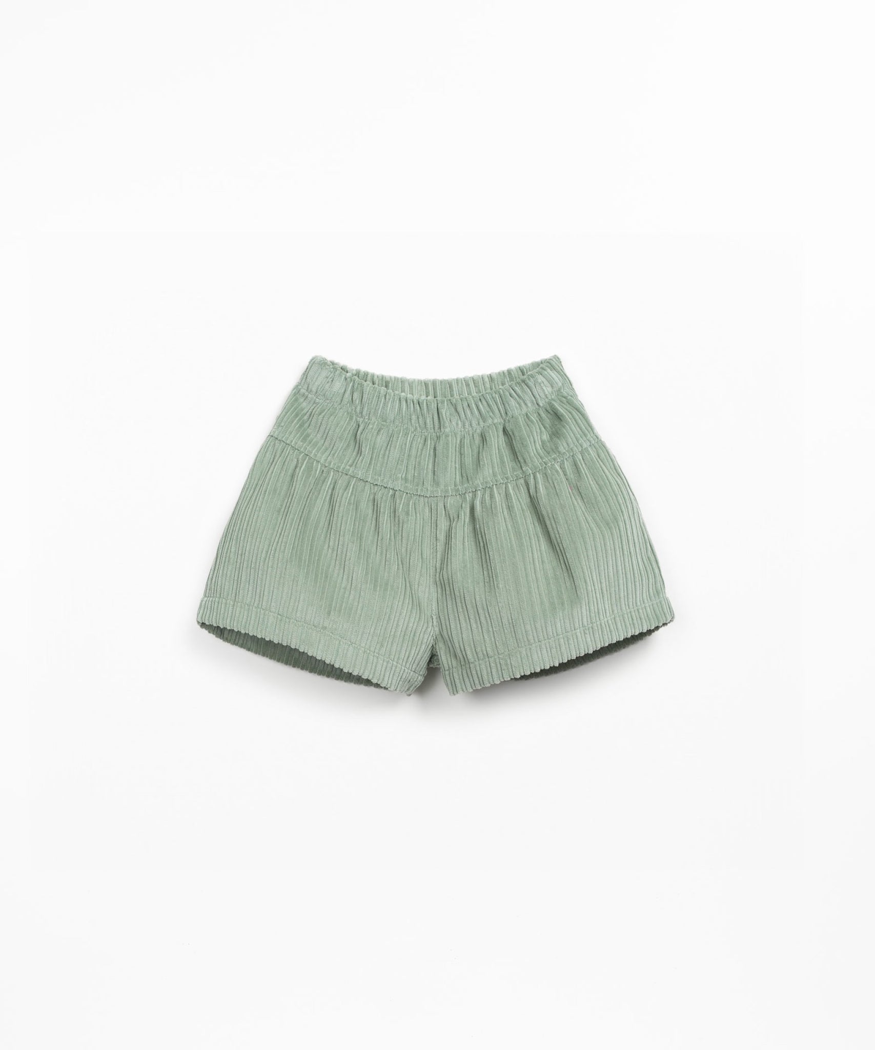 Calções PlayUp para criança – conforto e estilo para qualquer ocasião