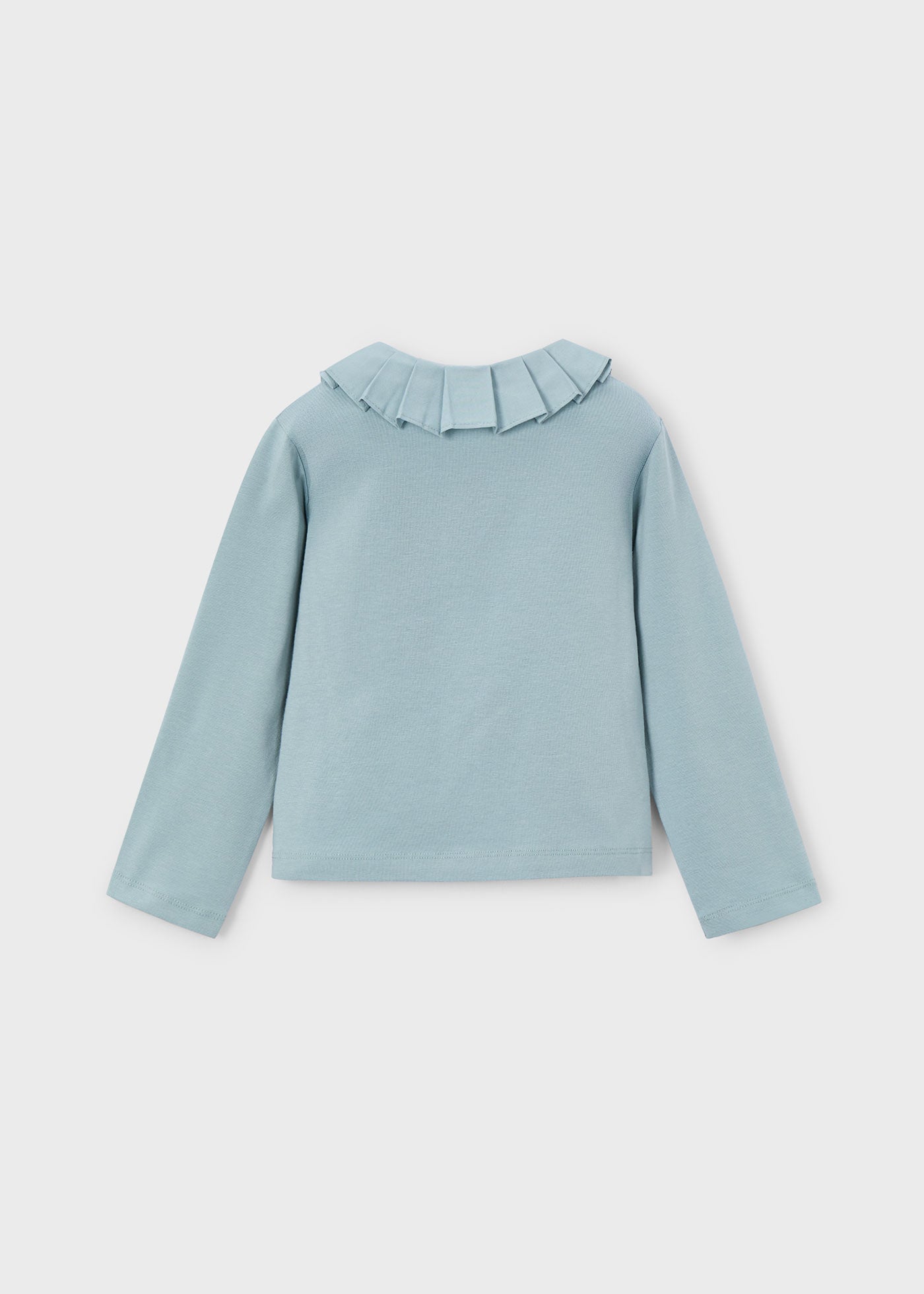 Polo com gola de folho para menina Mayoral. Aperta com botões na parte da frente.
Uma peça confortável e versátil, essencial no guarda-roupa para completar qualquer look.&nbsp;

Disponível online e na loja física em Vila Verde, Braga.